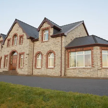 Ballylawn Bed & Breakfast 4*